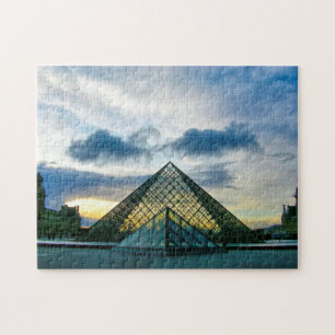 Louvre Paris. Puzzle