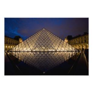 Louvre Pyramid vom Architekten I.M. Pei bei Fotodruck