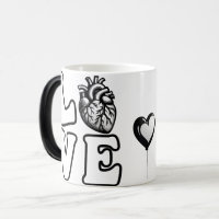 LOVE Anatomisches menschliches Herz 