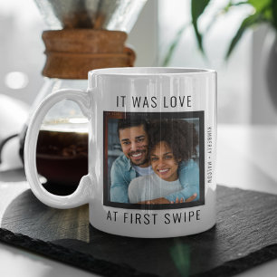 Love at First Swipe Online Couple Valentine Mug Kaffeetasse