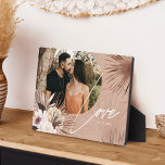 Love Boho Watercolor Floral Keepsake Arch Photo Fotoplatte<br><div class="desc">A beautiful photo keepsake gift for the newlyweds. Beautifully designed modern bohemian watercolor tropical floral wedding photo featuring our hand-drawn boho botanical flowers and tropical greenery. Modern geometrical shapes paired with a beautiful modern boho color palette create this elegant sophisticated wedding photo keepsake. "Love" script photo overplay, customize with the...</div>
