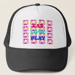 Love Eat Play Heart Hakuna Matata colors.png Truckerkappe