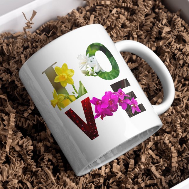 LOVE Floral Typography  Kaffeetasse (Von Creator hochgeladen)