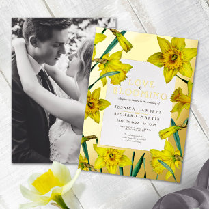 Love is blooming gold yellow daffodils wedding folieneinladung