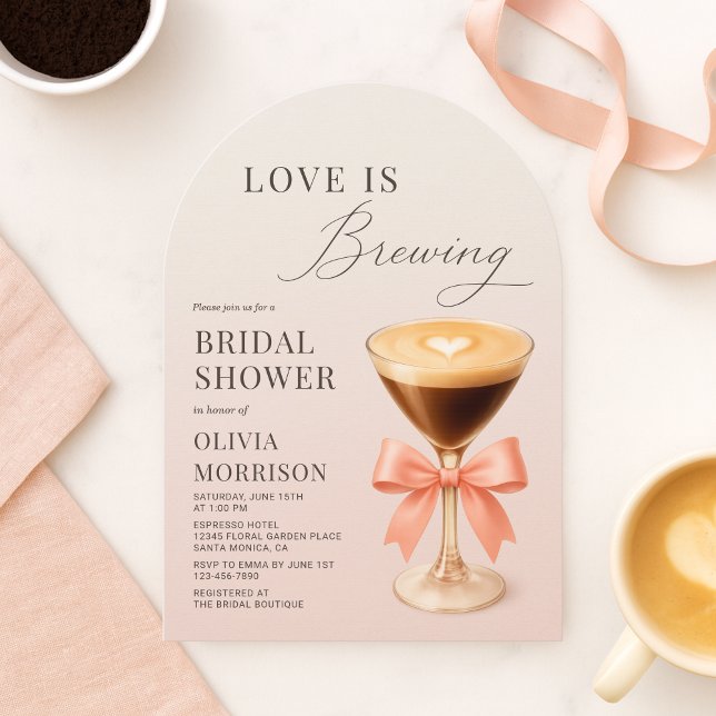 Love is Brewing Pink Martini Bridal Shower Einladung (Von Creator hochgeladen)