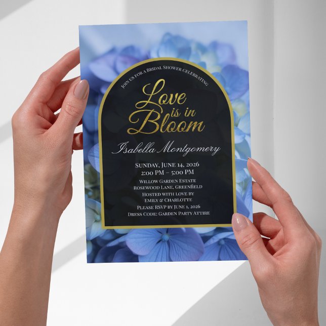 Love Is in Bloom Delicate Blue Hydrangea Einladung (Love Is in Bloom Delicate Blue Hydrangea Invitations
)