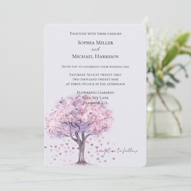 Love is in the air Lavender Hearts Tree Wedding Einladung (Stehend Vorderseite)