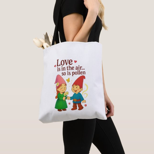 Love Is in the Air… So Is Pollen (Von Nahem)