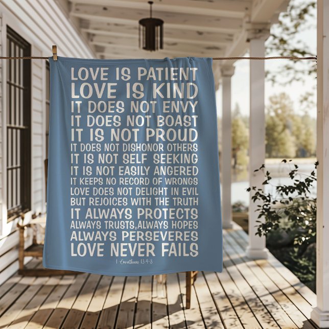 Love Never Fails Sherpa Blanket Sherpadecke (Von Creator hochgeladen)