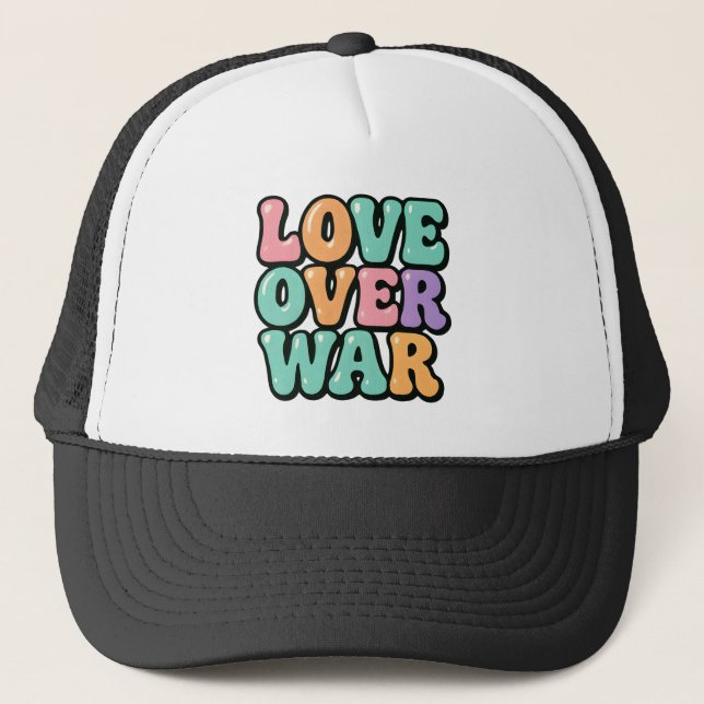Love Over War 70s Retro Bubble Truckerkappe (Vorderseite)