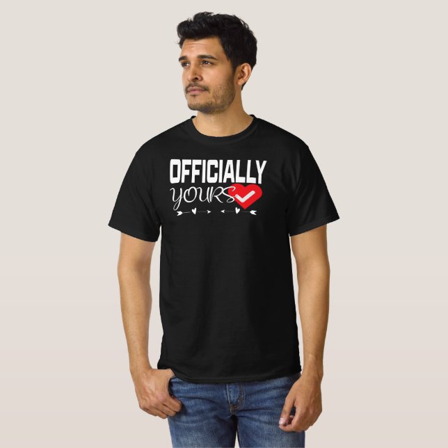 Love Verified Heart Checkmark  T-Shirt (Vorne ganz)