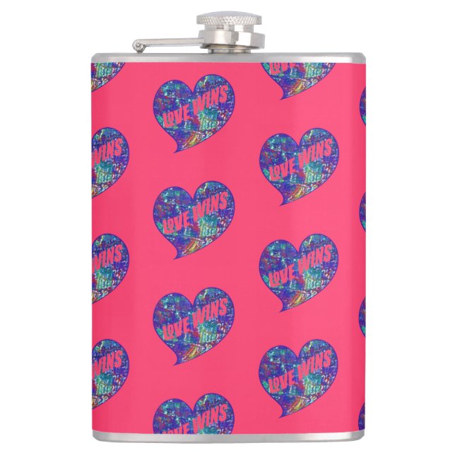 Love Wins Art Heart Flachmann (Vorderseite)