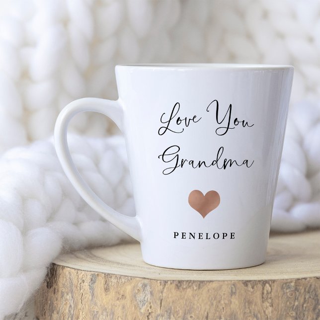 Love You Grandma | Handwritten Script and Heart Milchtasse (Von Creator hochgeladen)
