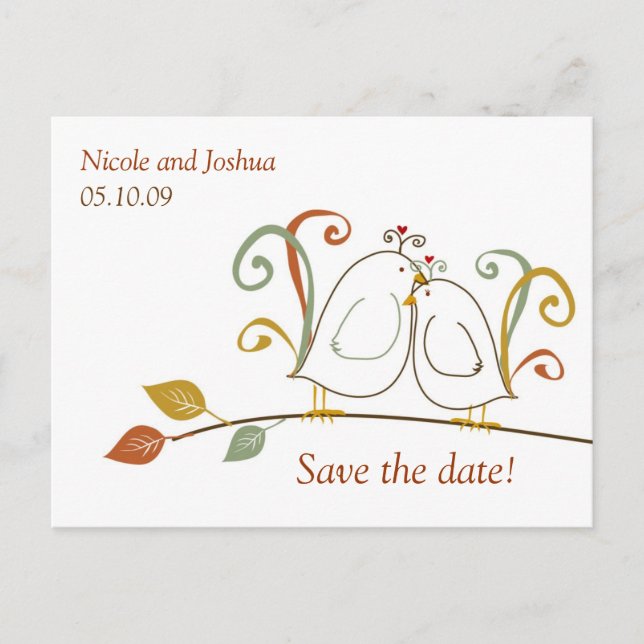 Lovebirds auf Zweigen Save the Date Ankündigungspostkarte (Vorderseite)