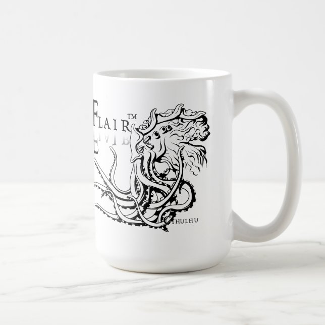 Lovecraftian Flair-Tasse: Cthulhu schwarze Tinte Tasse (Rechts)
