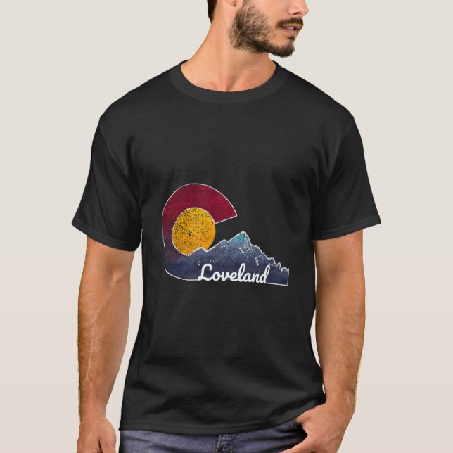 Loveland Colorado With Flag Themed Scenery T-Shirt (Vorderseite)
