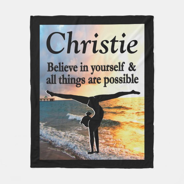 LOVELL INSPIRIEREND PERSONALISIERT GYMNASTICS BLAN FLEECEDECKE (Vorderseite)