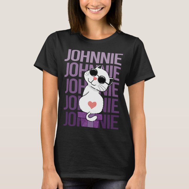 Lovely Cat - Johnnie Name T-Shirt (Vorderseite)