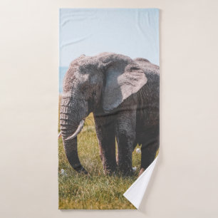 LOVELY ELEPHANT BADEHANDTUCH