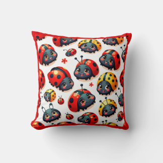 Lovely Ladybugs Kissen