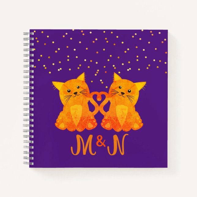 Lovely Orange Kittens Playful Initials Monogram Notizbuch (Vorderseite)