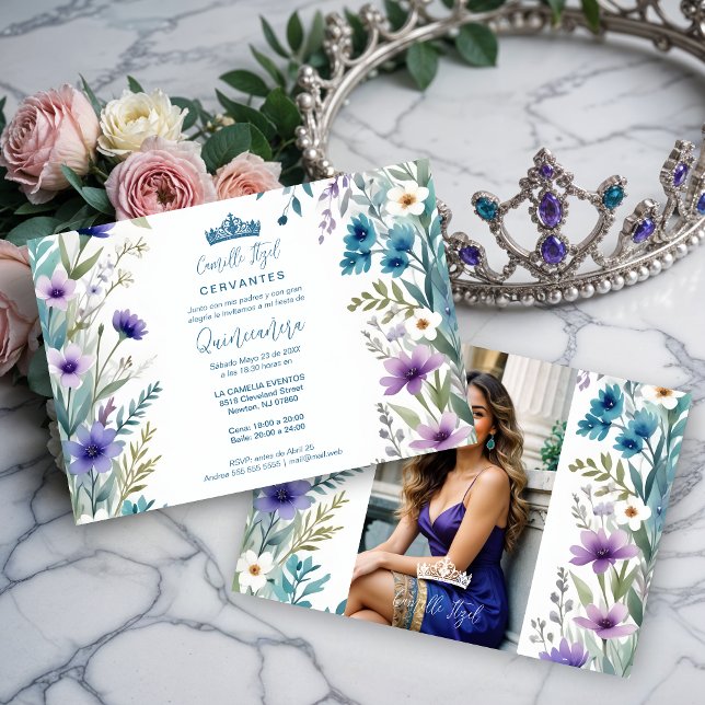 Lovely Sweet Floral Garland Spanish Photo Mis XV I Einladung (Spanish Charming Sweet Floral Garland Spanish Photo Mis XV Años Teal & Lilac Invitations Cards.)