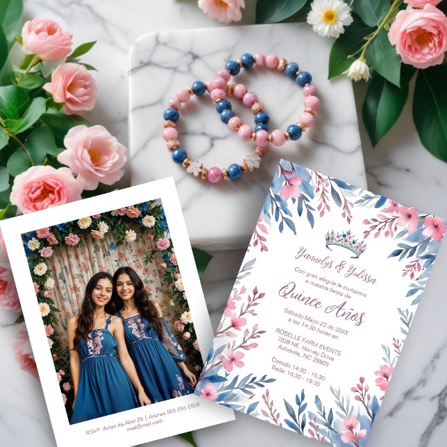Lovely Twins Botanical Frame Tiara Spanish Photo  Einladung (Lovely Twins Sisters Botanical Frame Spanish Photo Mis XV Invitations Cards in Blue & Pink Tiara)