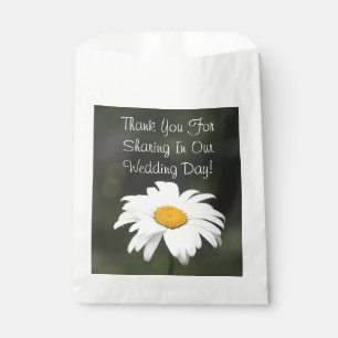 Lovely White Daisy Geschenktütchen