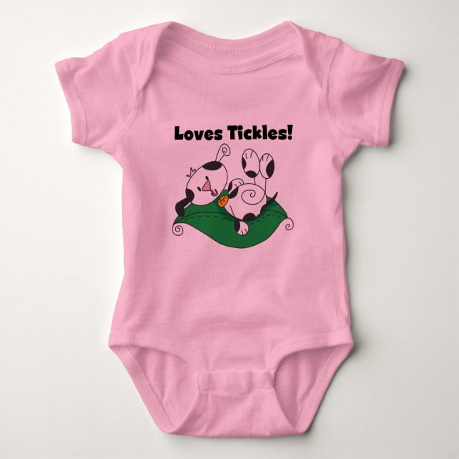 Loves Tickles T-shirts and Gifts (Vorderseite)