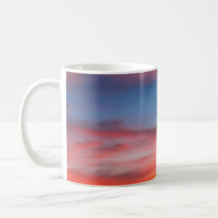 LOW ANGLE FOTO OF BUILDING KAFFEETASSE