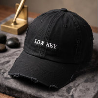 Low Key Vintage Baseballcap mit distressiertem Sch