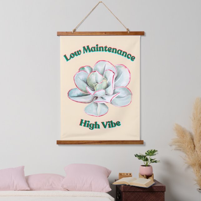 Low Maintenance High Vibe Wandteppich Mit Holzrahmen (Schlafzimmer)