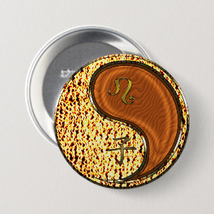 Löwe & Holzohrat Button