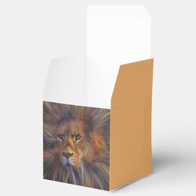 Löwe in der Geschenkboxen des Gallery Square Geschenkschachtel (Geöffnet)