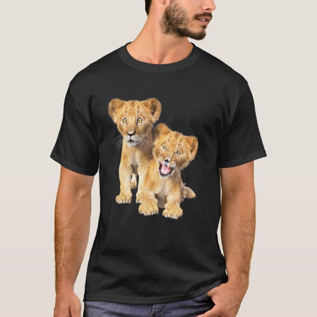 Löwe, Löwenkind, Löwenkuchen, Löwe T-Shirt (Vorderseite)