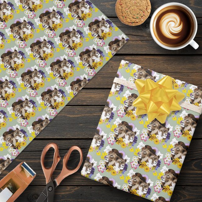 Löwe Löwin Floral Grün  Geschenkpapier (Von Creator hochgeladen)