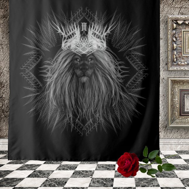 Löwe mit Kronenmonogramm Wandteppich (Von Creator hochgeladen)