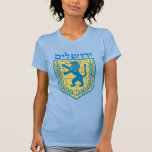 Löwe von Judah Emblem Jerusalem Hebräisch T-Shirt<br><div class="desc">Der junge Leinwand Bella  feiner Jersey-T - Shirt mit dem Bild eines blauen und gelben Löwen von Juda mit dem hebräischen Symbol "Jerusalem" in blauen Buchstaben darüber. Sehen Sie sich die gesamte Hanukkah-Bekleidungskollektion unter der Kategorie APPAREL im Bereich HOLIDAYS an.</div>