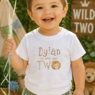 Löwe Wild und Zwei 2. Geburtstags-Baby-T-Shirt Baby T-shirt