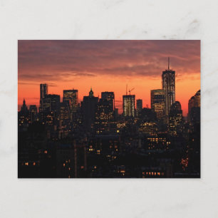 Lower Manhattan Skyline at Twilight, Pink Sky A1 Postkarte