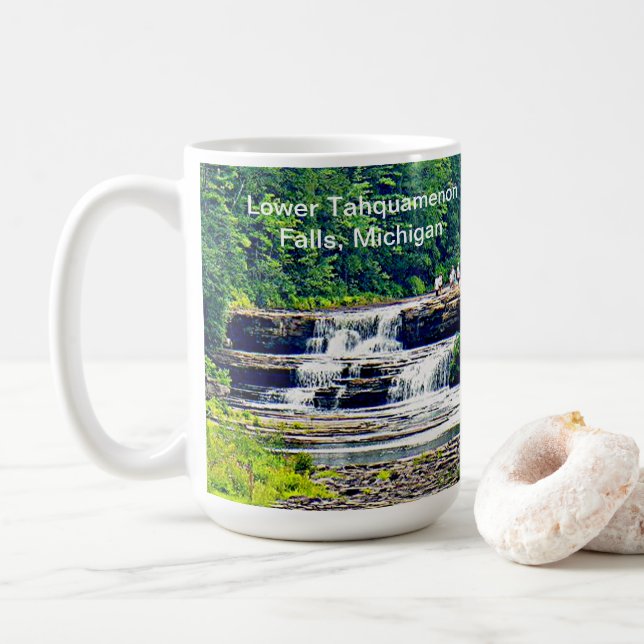 Lower Tahquamenon Falls Staat Park, MI Kaffeetasse (Mit Donut)