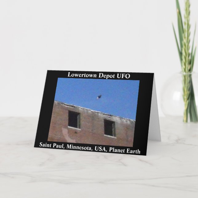 "Lowertown Depot UFO" Geburtskarte Karte (Vorderseite)