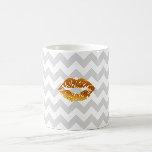 Lt Grau White Zickzack, Gold Lipstick Kiss Kaffeetasse (Mittel)