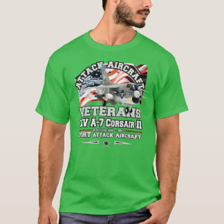 LTV A7 Corsair-II-Fluggerät T-Shirt