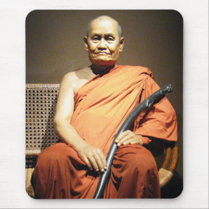 Luang Poo Cha Subhaddho ... Buddhistischer Mönch Mousepad