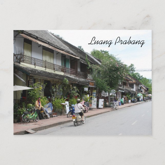 Luang Street Postkarte (Vorderseite)