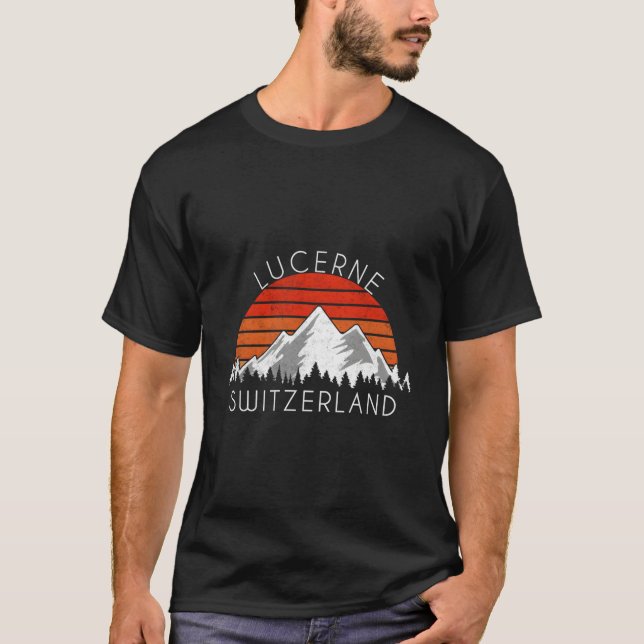 Lucerne Switzerland Distressed T-Shirt (Vorderseite)