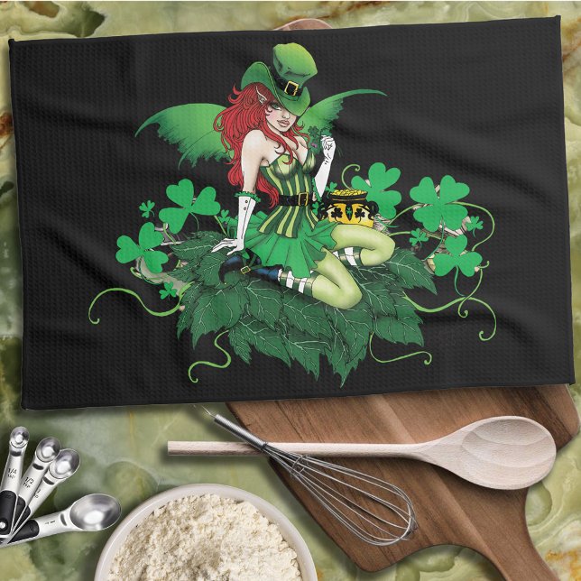 Luck Irish Fairy Green Geschirrtuch (Von Creator hochgeladen)