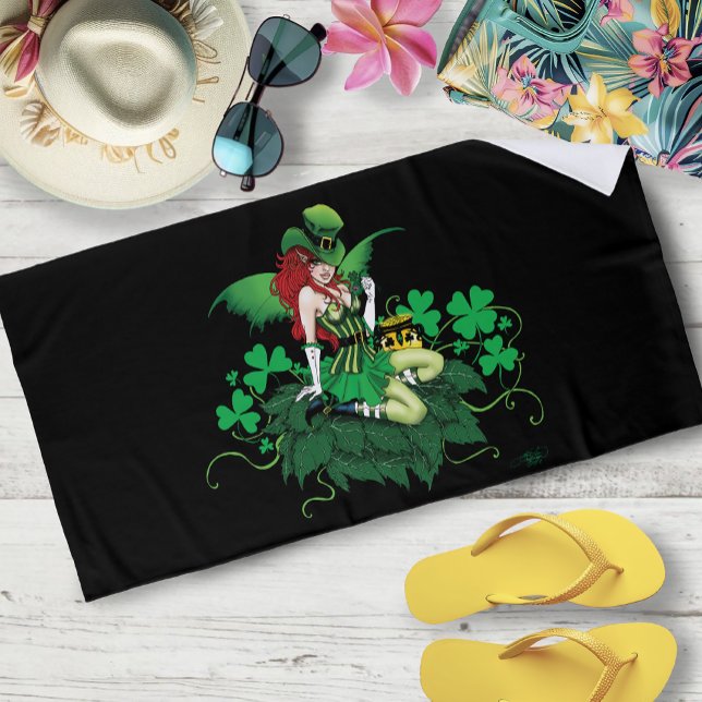 Luck Irish Fairy Green Strandtuch (Von Creator hochgeladen)