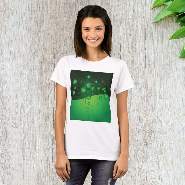 Lucky Clover Womens T - Shirt (Von Creator hochgeladen)